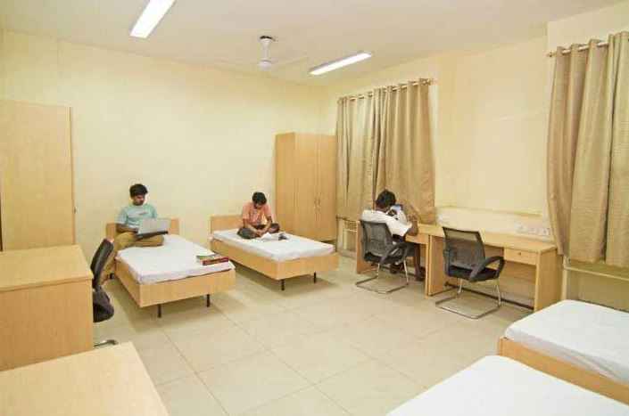 SRM Medical College Hospital and Research Center Chennai Hostel
