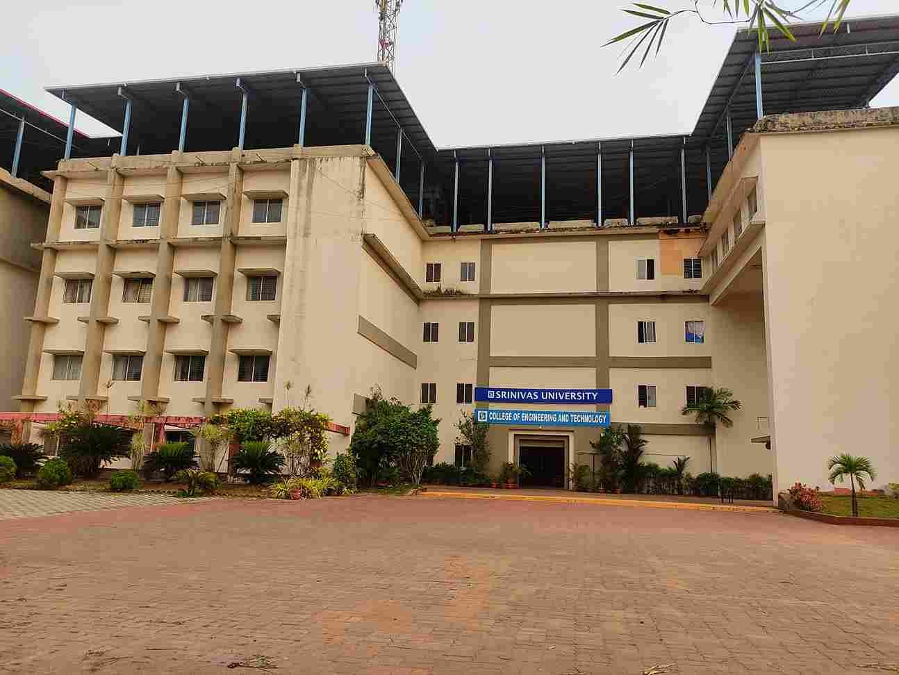 Srinivas University, Mangalore - Photos, Reviews,Admissions,Fees