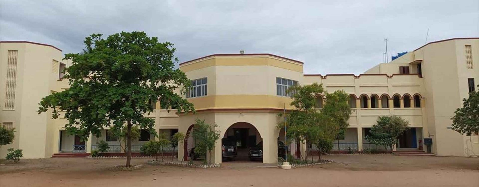 Sara Nursing College Dharapuram