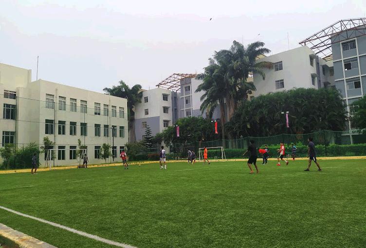  College Ground 
