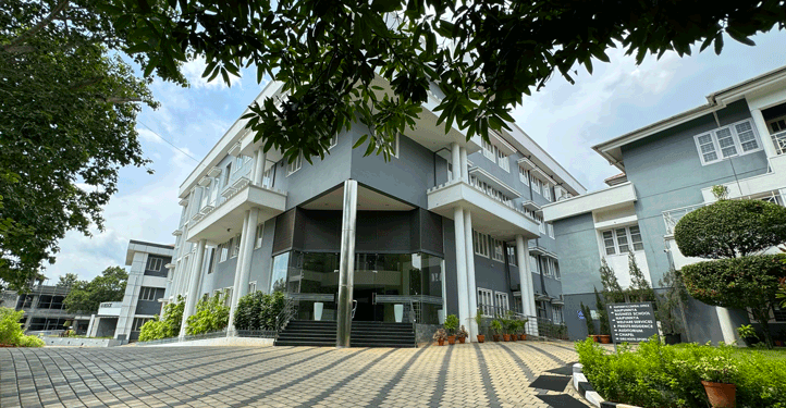 Naipunnya Institute of Management and Information Technology