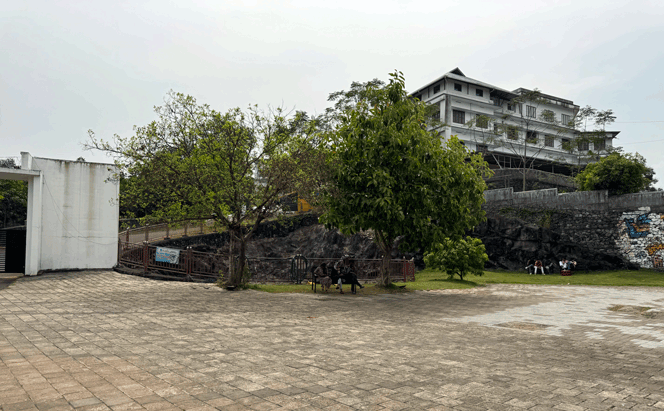 Ilahia College 